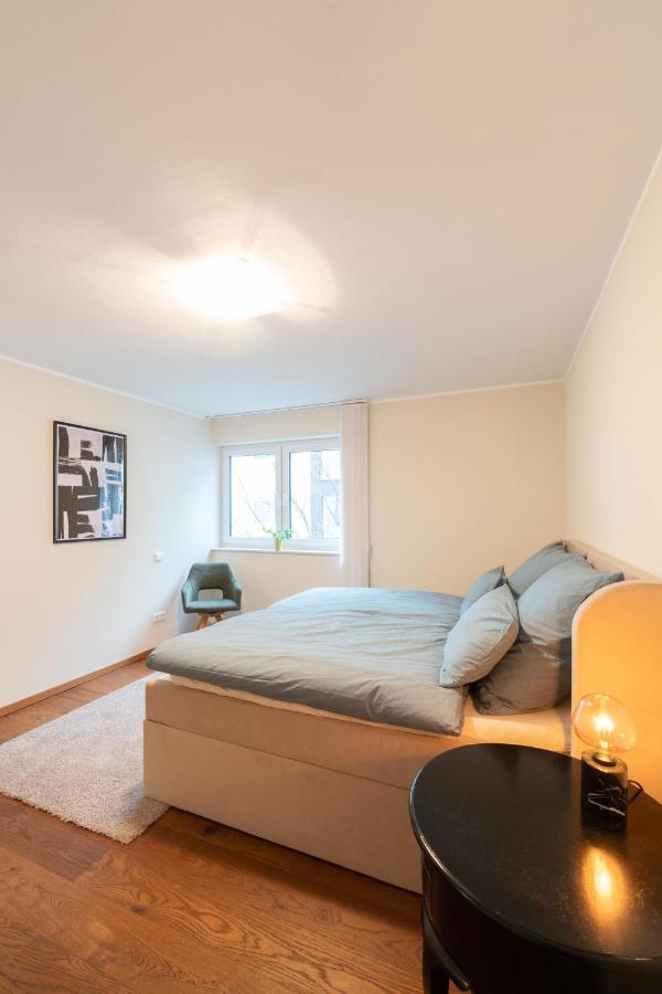 -Zentrale Wohnung-Balkon-Desingerkueche- Билефельд Экстерьер фото